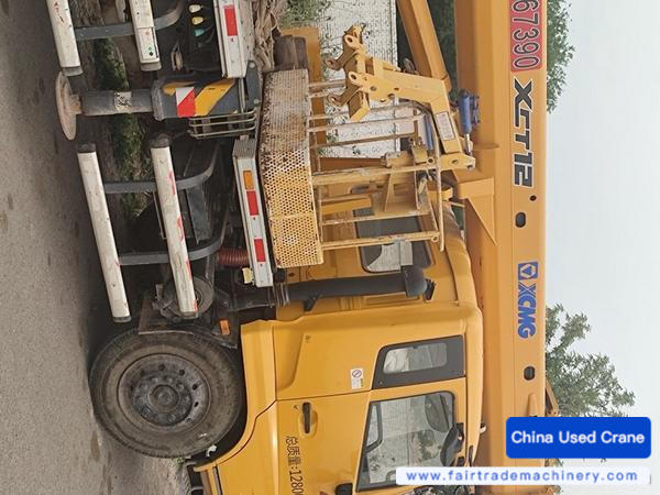 Buy XCMG xst8 Used Crane / 1